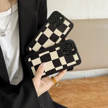 

Grid Funda For iPhone 8 i phone 13 Case Lens Protection Coque iPhone 11 12 Pro Max Case Apple XR 7 8 Plus 13 Mini X XS Max Cover