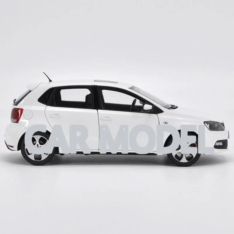 1:18 Масштаб сплава игрушечные транспортные средства VW P0L0 GTI 2013 модель автомобиля Детские игрушечные машинки оригинальные аутентичные Детские игрушки