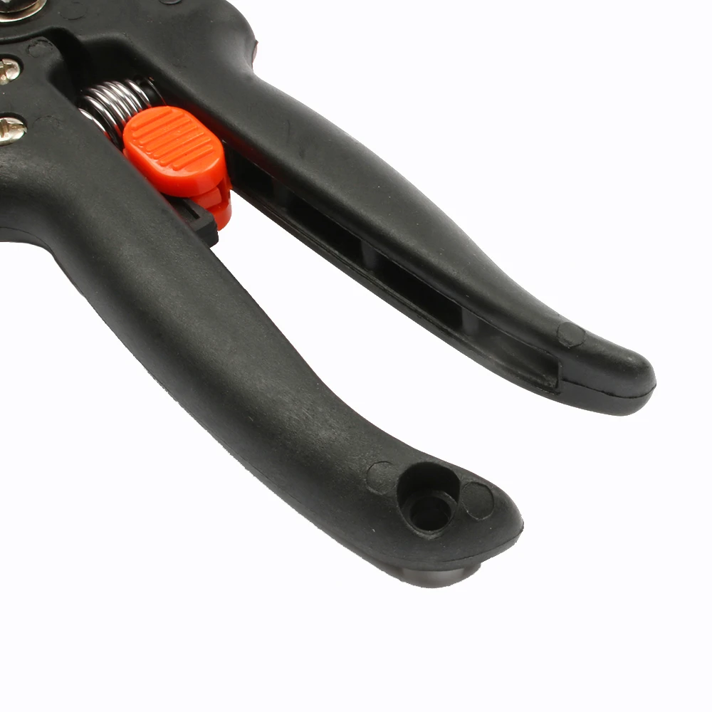 HTB19G84hCCWBuNjy0Fhq6z6EVXaL