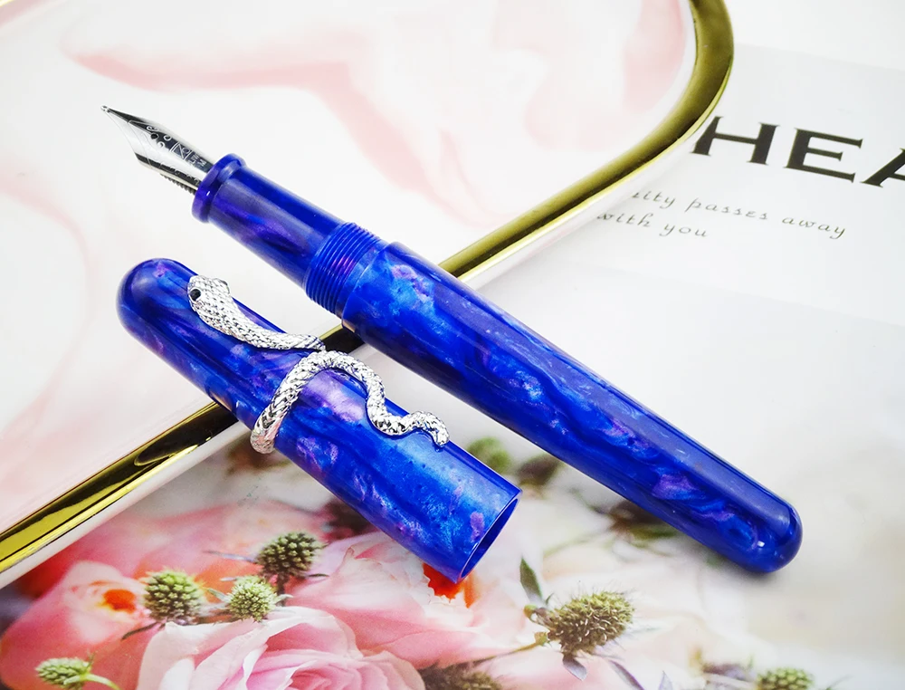 

NEW ARRIVAL Fuliwen Fountain Pen Blue Resin Acrylic Blue Danube Big Size Pen with Unique Snake Ring M Nib Luxury Gift Ink Pen