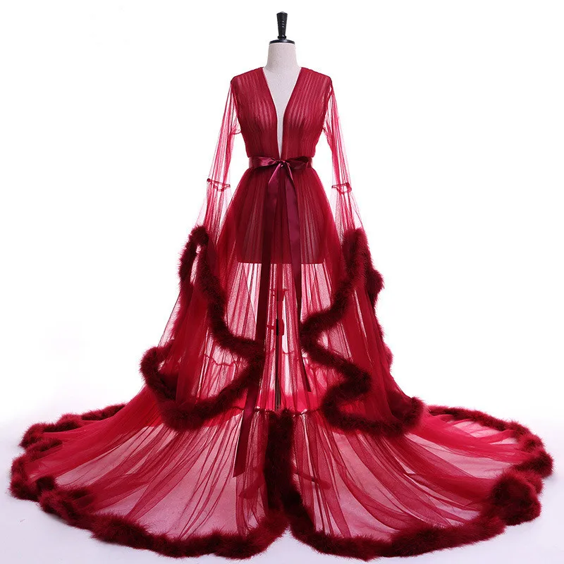 

Feather Tulle Party Evening Dresses 2021 Sexy Burgundy Red Long Sleeve Fur Formal Prom Dress Gown Women Plus Size robe de soiree