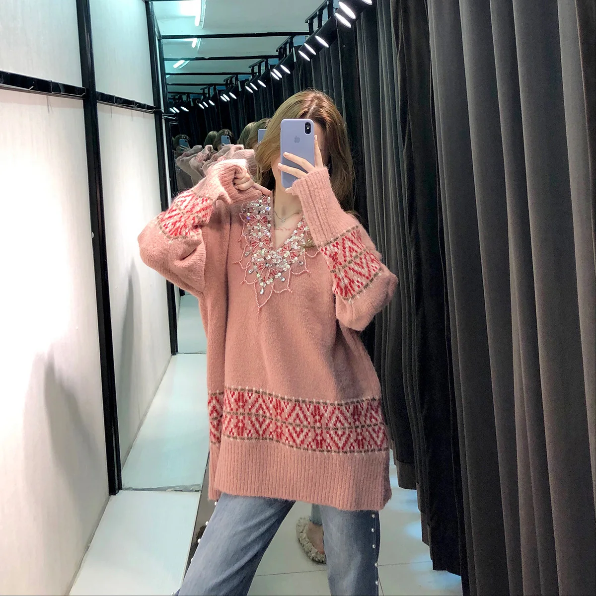 

2020 Winter Sweater Women's New Year Heavy Industry Beaded Sweater Women V-NeckPullovers Sweater Women