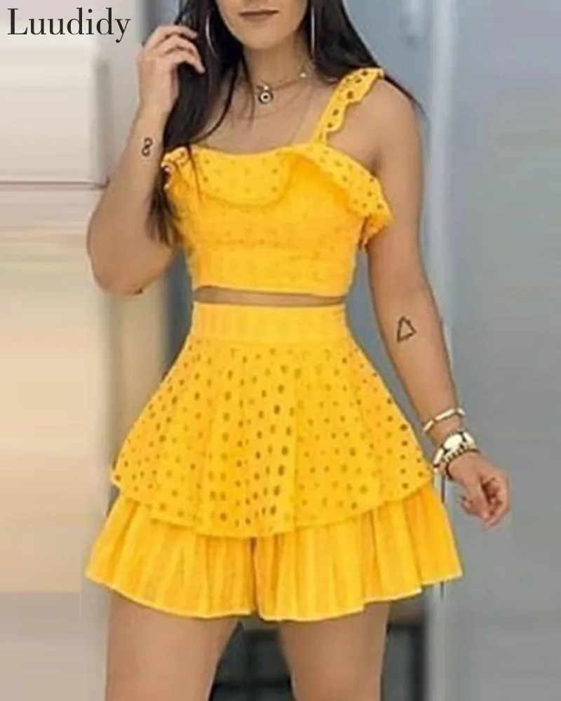 Women Two Pieces Set Cold Shoulder Cropped Top and Hollow Out Multi-layer Hem Skirt Sets Women Two Pieces Set Cold Shoulder Cropped Top and Hollow Out Multi-layer Hem Skirt Sets