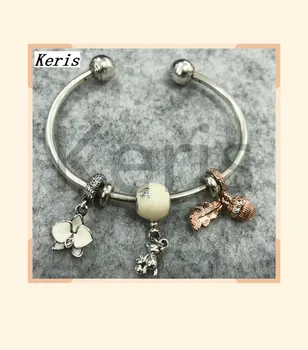 

High Quality 1:1 100% Silver-White Flower Rat Pendant String Bracelet Free Delivery