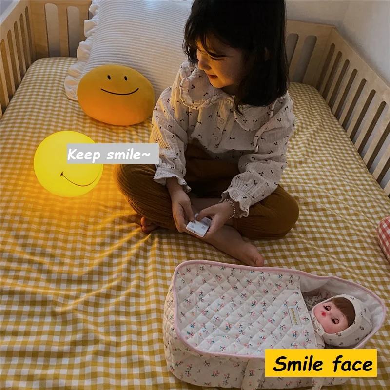 VIP New Creative Happy Face for Household Office Decoration Smile Lamp Rechargeable Bedroom Bedside Baby LED Small Night Lights childrens night lights