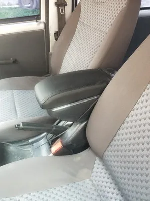 Автомобильный подлокотник для hyundai Elantra XD вращающийся центральный ящик для хранения содержания с пепельницей подстаканник - Название цвета: B Styke All Black