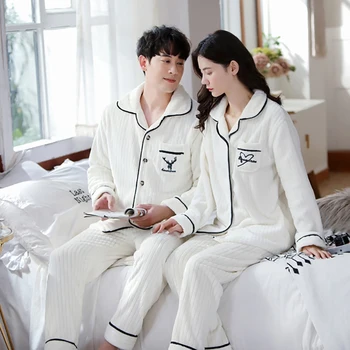 

JUSTAR Couple's autumn and winter pajamas coral Plush flannel housewear set