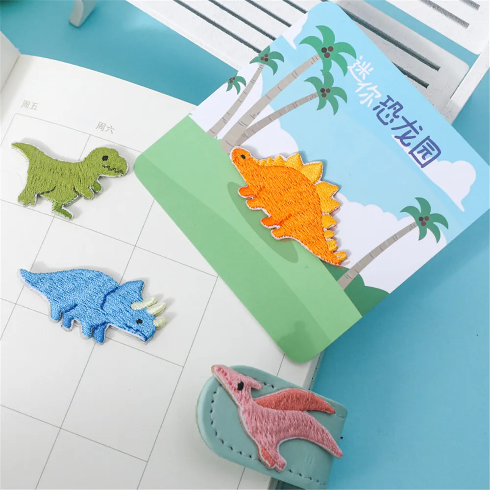 AHYONNIEX Mini Dinosaurier Park Kleine Nette Jungen der Kleidung Aufkleber DIY Patches Für Kleidung Eisen auf Patch mit Kleber auf die Zurück – Detail 2
