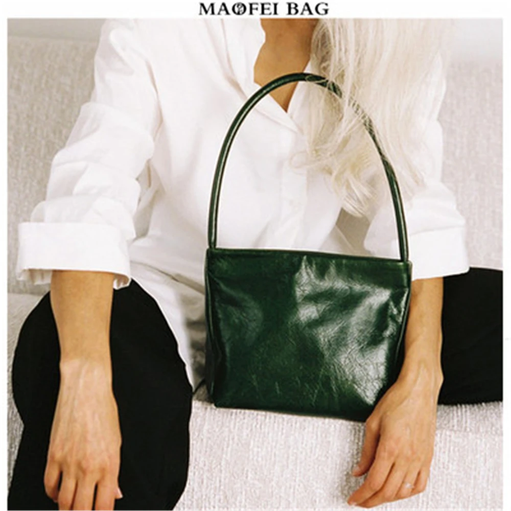 popular handbags 2019