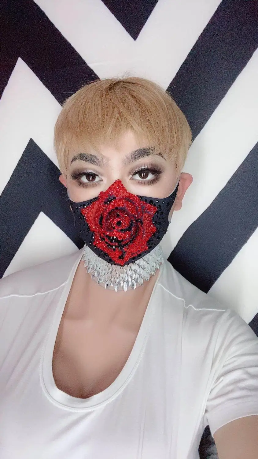 Забавная перламутровая маска со стразами для мужчин и женщин аксессуары сцены