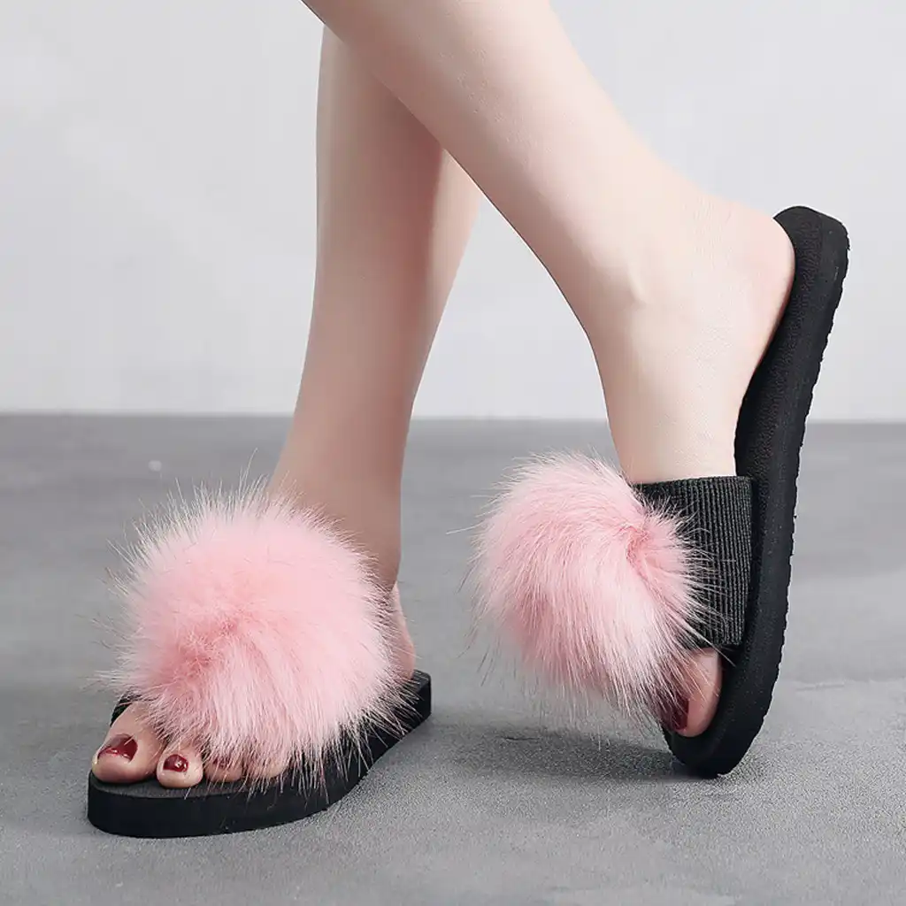 ladies pink slippers