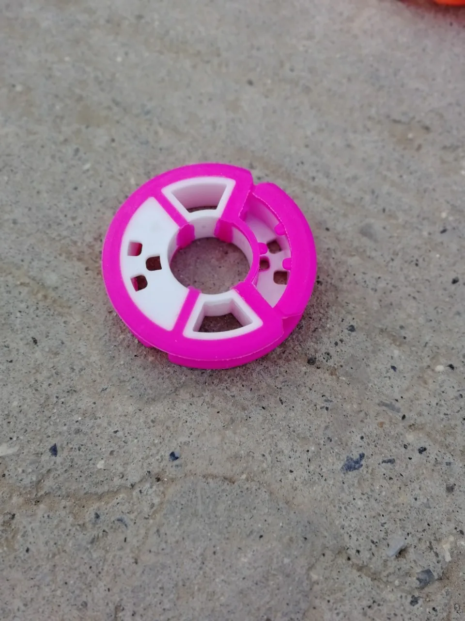 

Silica Gel Spool Main Thread Reel Fishing Gear Outdoor Supplies 7 Centimeter Silica Gel Line Group Spool Top Grade Spool