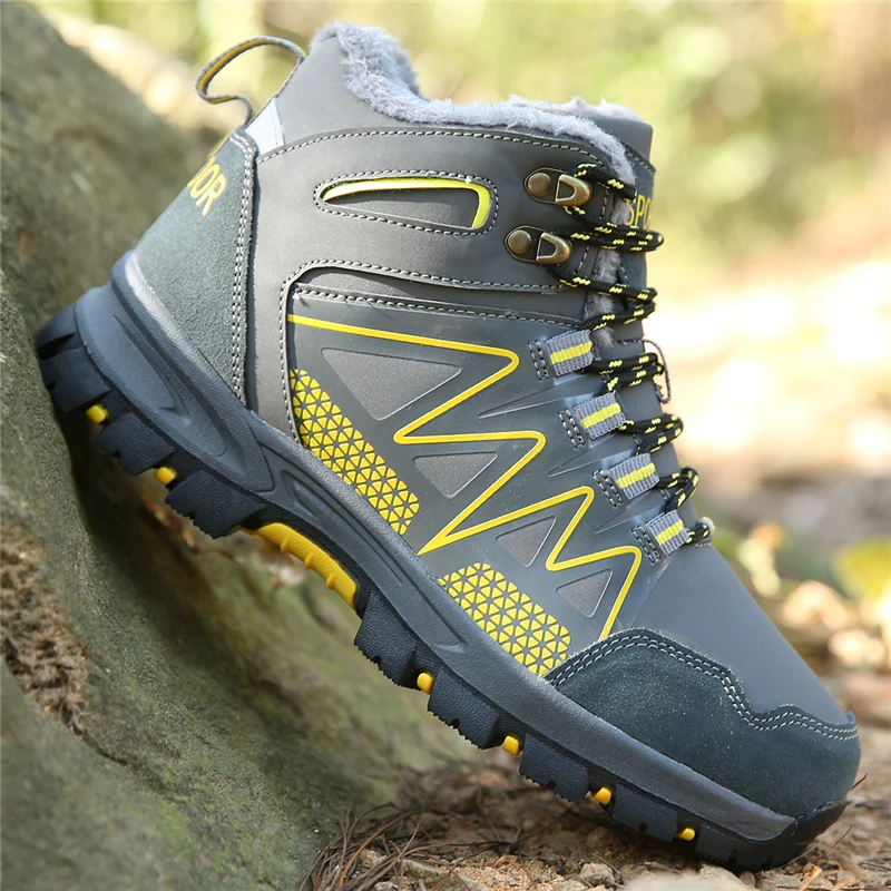 

High Quality Men High Top Waterproof Hiking Boots Plus Size Outdoor Trekking Sport ShoeslPlus Cashmere Warm Climbing Shoes