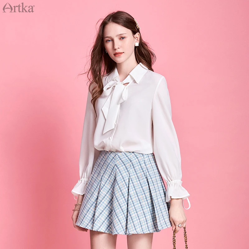 

ARTKA 2020 Spring Summer New Women Skirt Fashion Vintage Plaid Woolen A-Line Skirt High Waist Short Pleated Skirt Women QA20302C