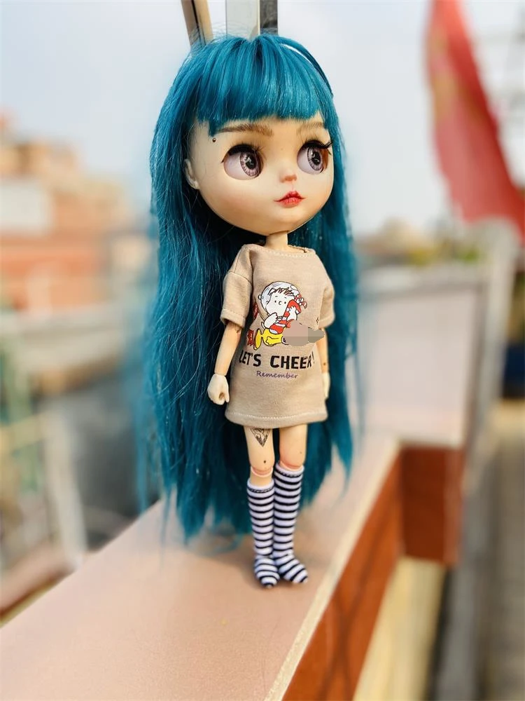 2pcs/set of Barbies/blyth clothes, beautiful print short T-shirt + striped socks, can be used for 1/6 doll accessories mainland china the short aluminum alloy gear head commonly used in the new car gear head shift knob