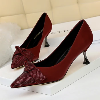

French small high heels female stiletto burgundy rhinestone sequined bow soft leather 6cm pointed toe net red single shoes
