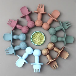 Cuillère à fourchette en Silicone souple, vaisselle pour bébé, formation à l'auto alimentation, ensembles de couverts à prise facile pour enfants, ustensile antidérapant à poignée courte 