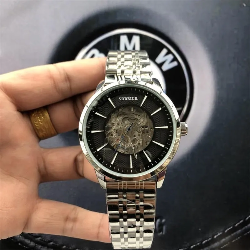 

AAA+Men's Watch International High-end Brand Automatic Hollow Mechanical Watch Stainless Steel Strap + Packaging Box.