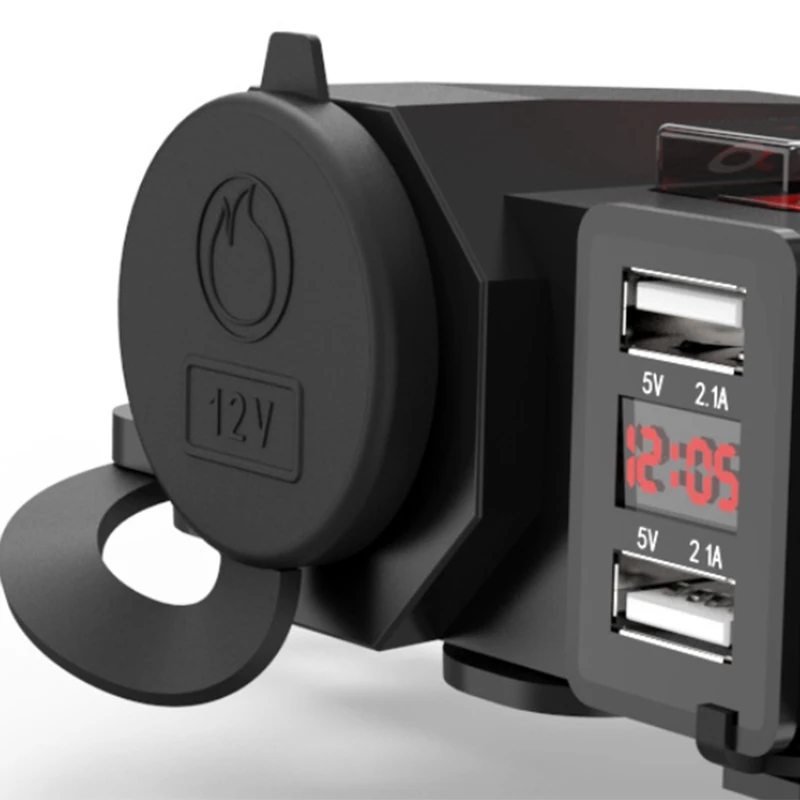Зарядное устройство для мотоцикла 5V 2.1A выход два Usb порта и гнездо прикуривателя