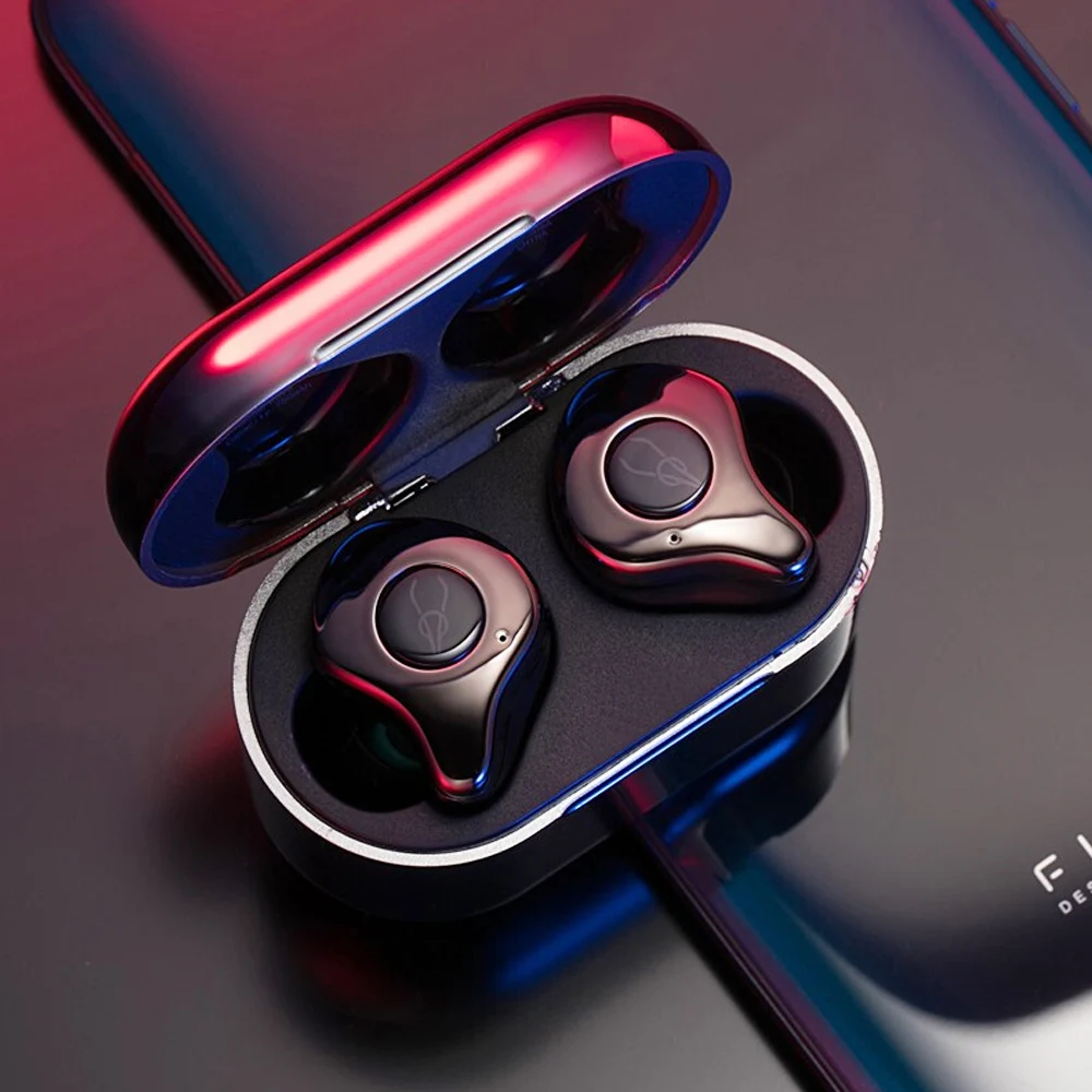 

True Wireless Stereo Earphones Bluetooth 5.0 Noise Clearing Headphones with support Wireless Charging Pad Box for iphone Samsung