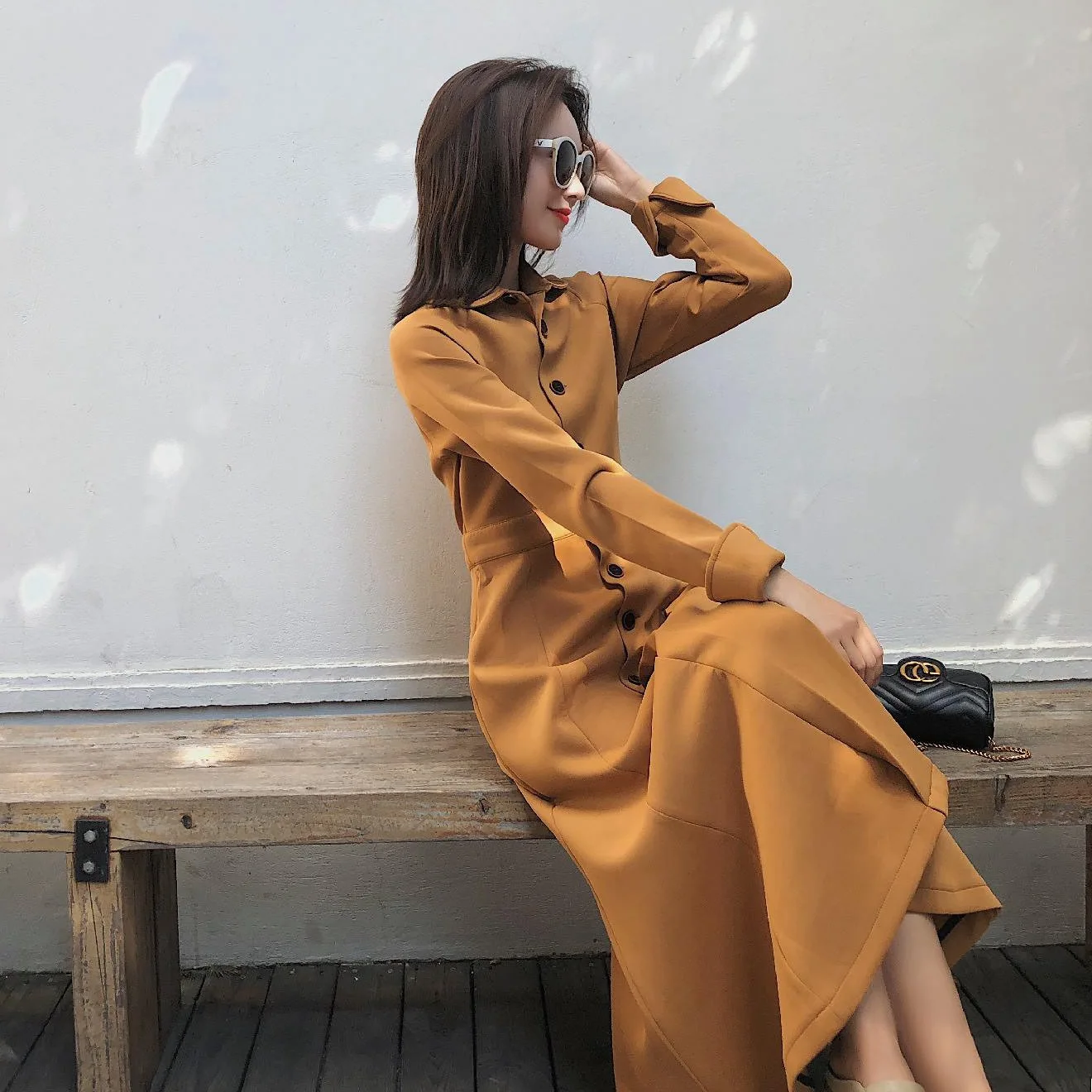 

Photo Shoot Ulzzang Hepburn Wind Fold-down Collar Single Breasted Dress Women's Elegant Waist Hugging Long Sleeve Big Hemline Fi
