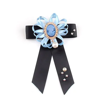 light blue SUQI Винтаж ткани с бантом в форме цветка и жемчугом стразы броши для Для женщин галстук шпильки вечерние ленты брошь ювелирные изделия Костюмы аксессуары Подарки - Окраска металла: light blue