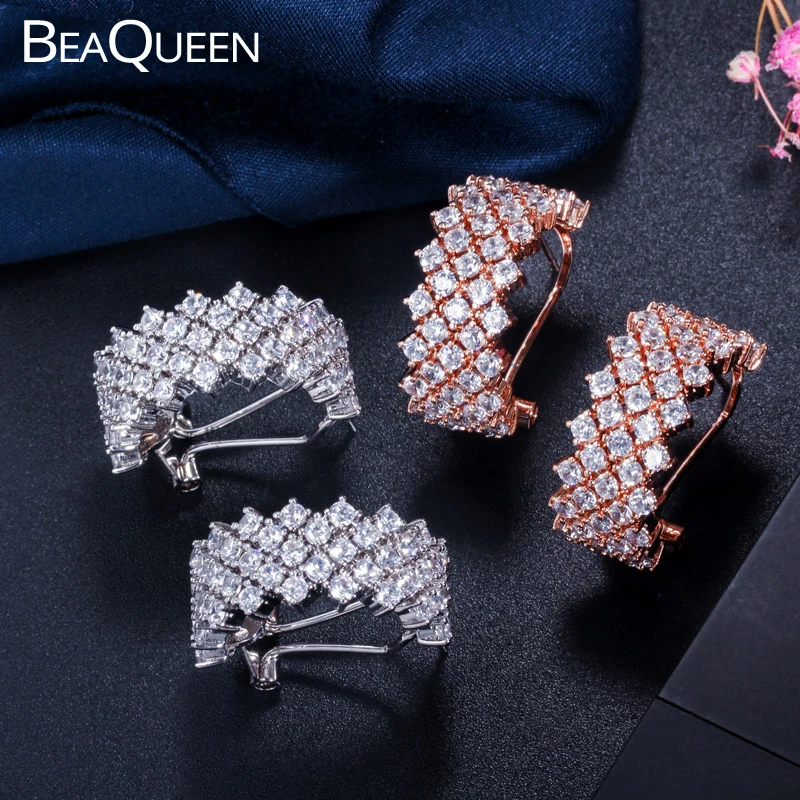 Женские серьги-пусеты BeaQueen круглые белого/золотого цвета с кубическим цирконием