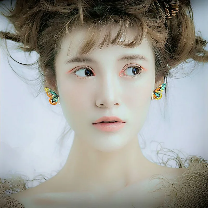 

2019 New Fashion The Butterfly Clip Earrings For Women Fashion Jewelry Fairy Tale Sweet The Butterfly Earrings Women Jewelry