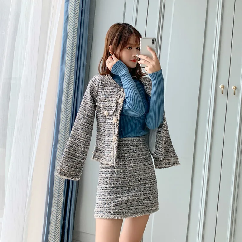 

2019 Autumn Winter Runway Tweed Suit Set Women's Single Breasted Short Jacket Coat + High Waist Tassels Bodycon Mini Skirt Suit