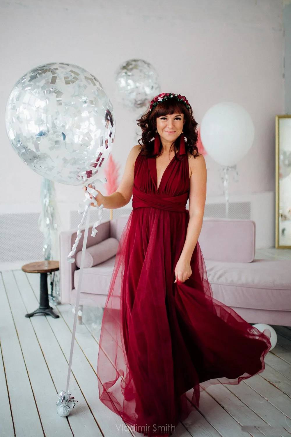 burgundy-a-line-bridesmaid-dresses-satin-v-neck-tulle-overskirts-floorgth-formal-party-dress-plus-size-maid-of-honor-gowns (1)