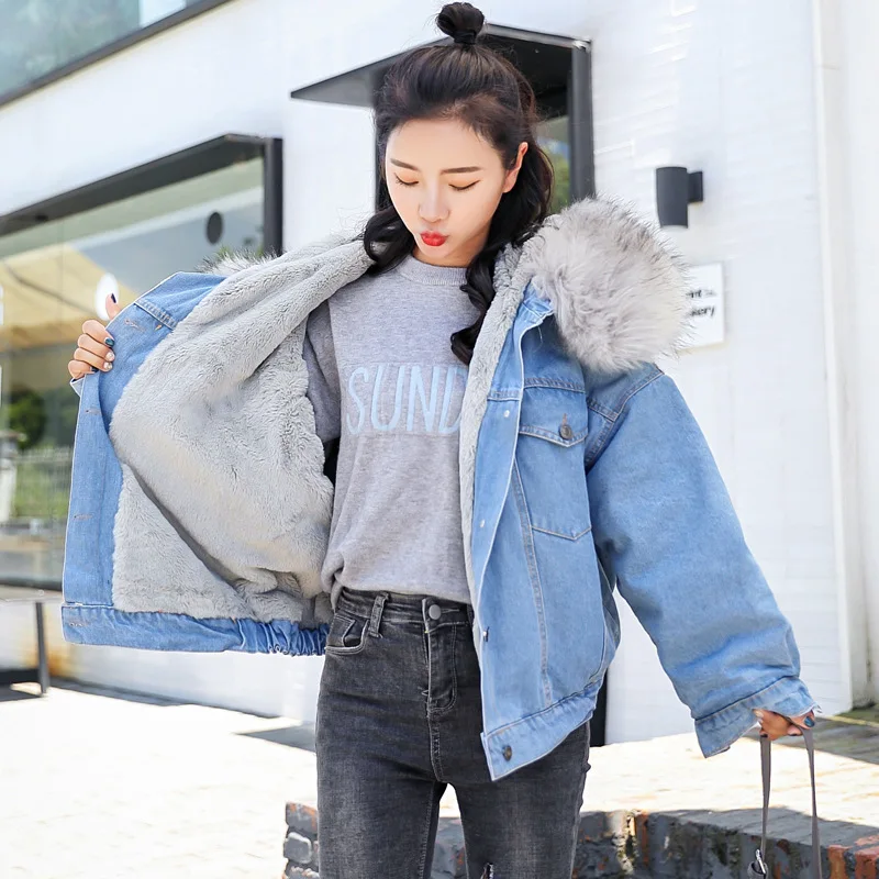 

New Arrival Fashion Women Winter Denim Jacket Cotton Padded Warm Thicken Ladies Coat With Fur Collar Parka Womens Jackets