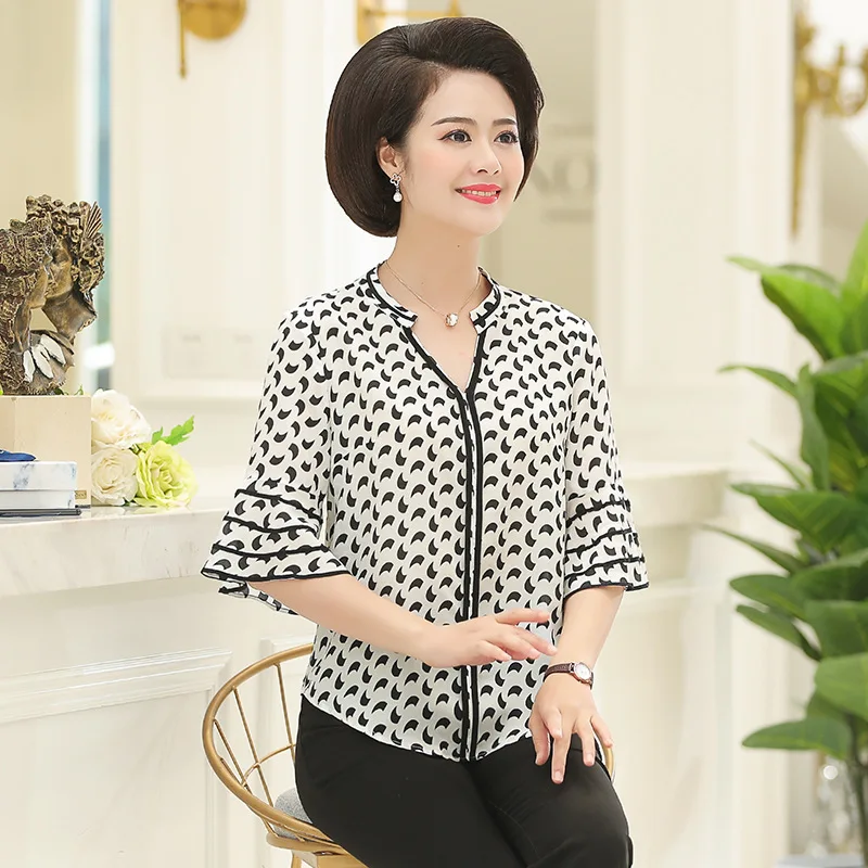Short-height Mom Spring Clothing Short on Clothes 40-Year-Old 50 Middle-aged WOMEN'S Apparels Half-sleeve Shirt Chiffon Base Swe