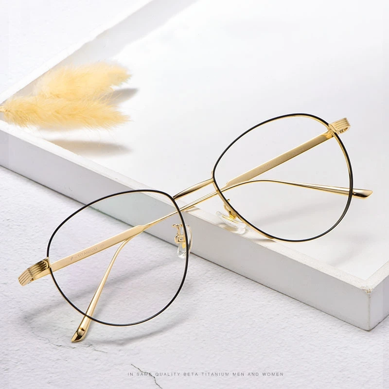 

Retro Wide Sided Round Glasses Frame For Men And Women Pure Titanium Myopia Optical Glasses Frame Suitable For High Degree 80040