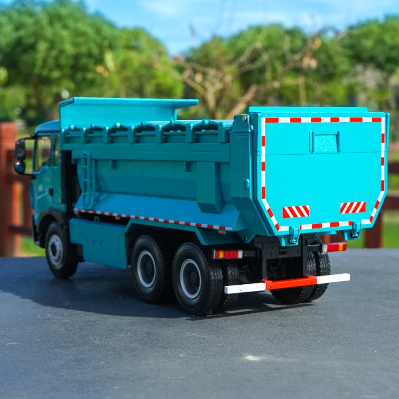 Авторизованный аутентичный 1:24 Sino Truck Howo T5g Самосвальный самосвал литой игрушечный самосвал Модель для рождественского подарка