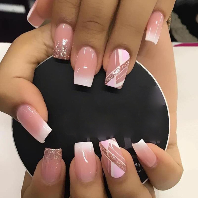 False Nail Full Cover Fake Nail Elegant Pink Gradient Glitter French Short Nails Coffin Short False Nail Press On Nails