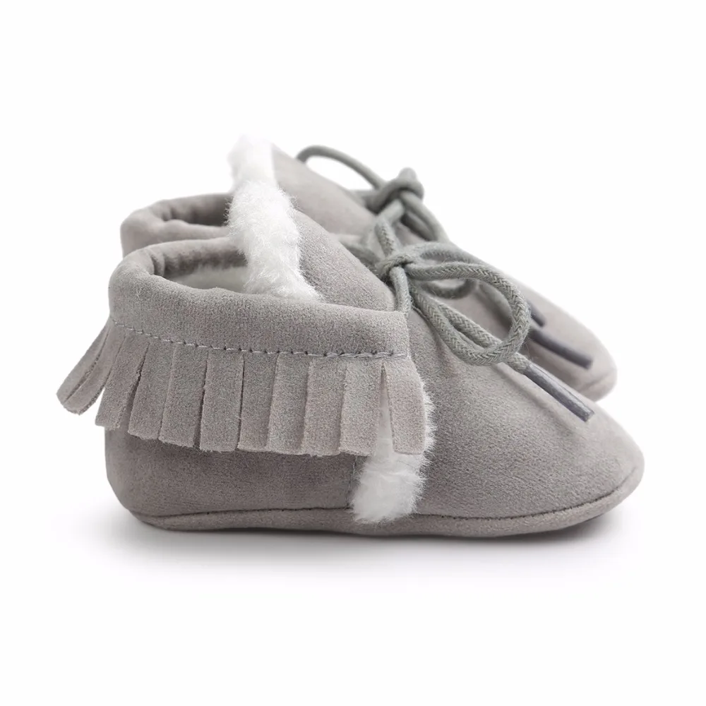 Для маленьких мальчиков и девочек Детские Мокасины Мягкие Moccs обувь Bebe бахрома на мягкой подошве нескользящая обувь для колыбельки ПУ кожа, замша, Одежда для новорожденных