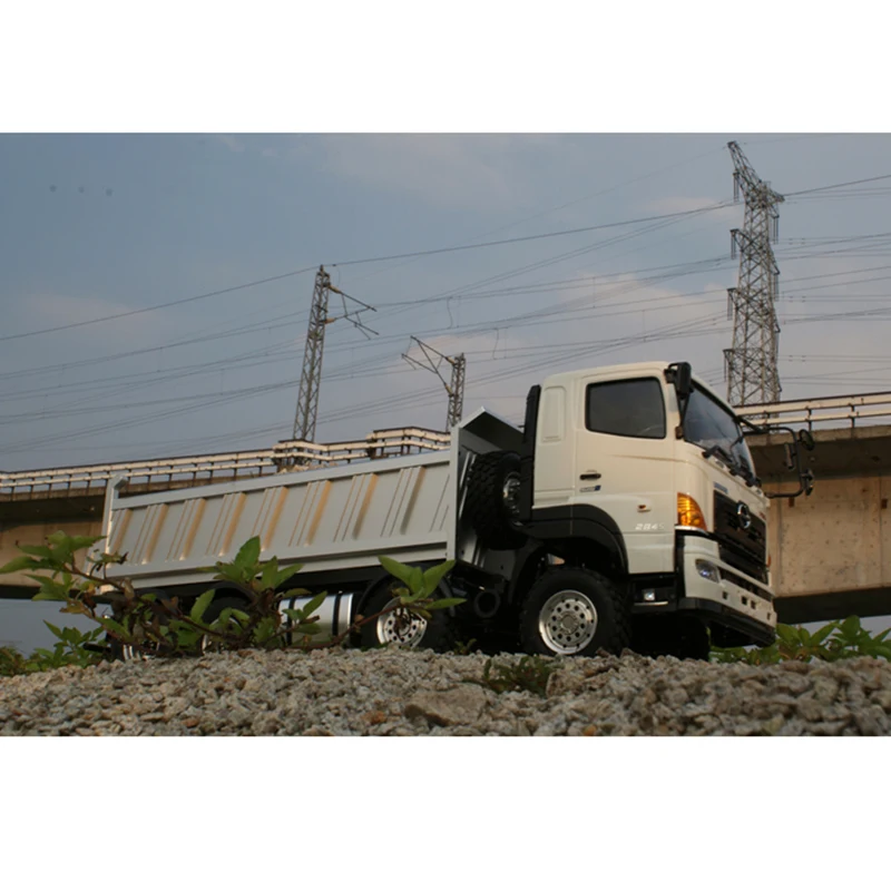 LESU 1/14 RC Hino700 8x8 металлический корпус гидравлический самосвал замок