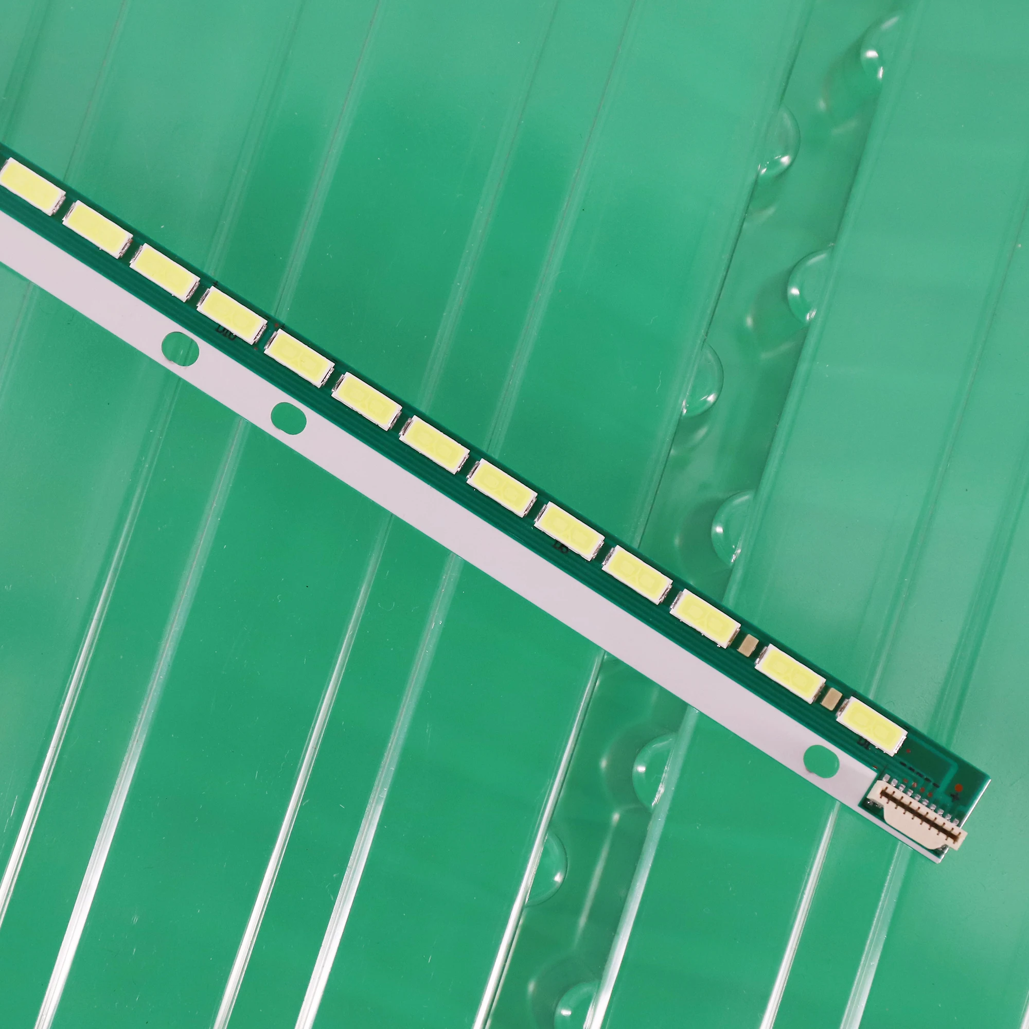 Striscia Di Retroilluminazione A Led Da 402Mm 45 Lampada Per Panasonic Tx-L32E6E Lg 32 La644A 32 V13 Art3 Edge 6920L-0001C Muslimate 6916 L1203B