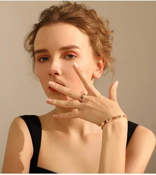 

Classic Titanium Steel Horizontal Line Screw Love Bangles & Bracelets Women Men Pulseira Screwdriver Bracelets Luxury