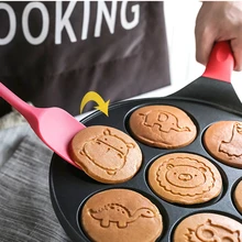 7 отверстий для дома Кухня Яйцо клецки омлет сковорода для блинов торт алюминий мультфильм Наслаждайтесь завтраком Профессиональный DIY антипригарная выпечка