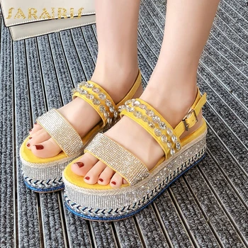 

SaraIris 2020 New Brand Design Sweet Women Sandals Med Wedge Platform Crystal Summer Casual Woman Shoes