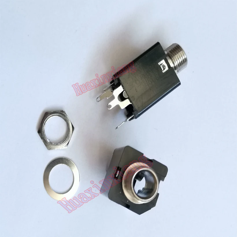 6.35MM 3PIN 音频母座 2