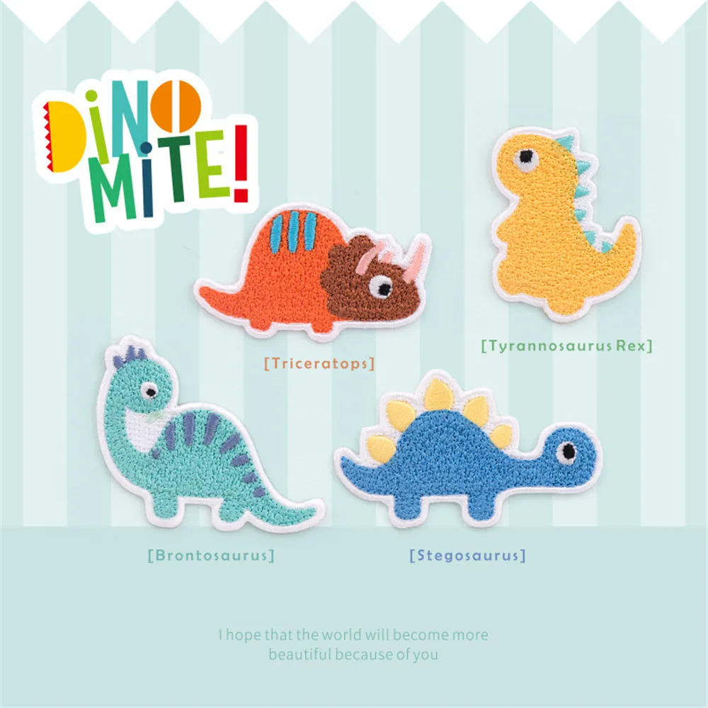 AHYONNIEX Niedlicher kleiner Dinosaurier-Park, niedlicher Aufkleber für Jungen, DIY-Aufnäher für Kleidung, zum Aufbügeln, mit Kleber auf der Rückseite