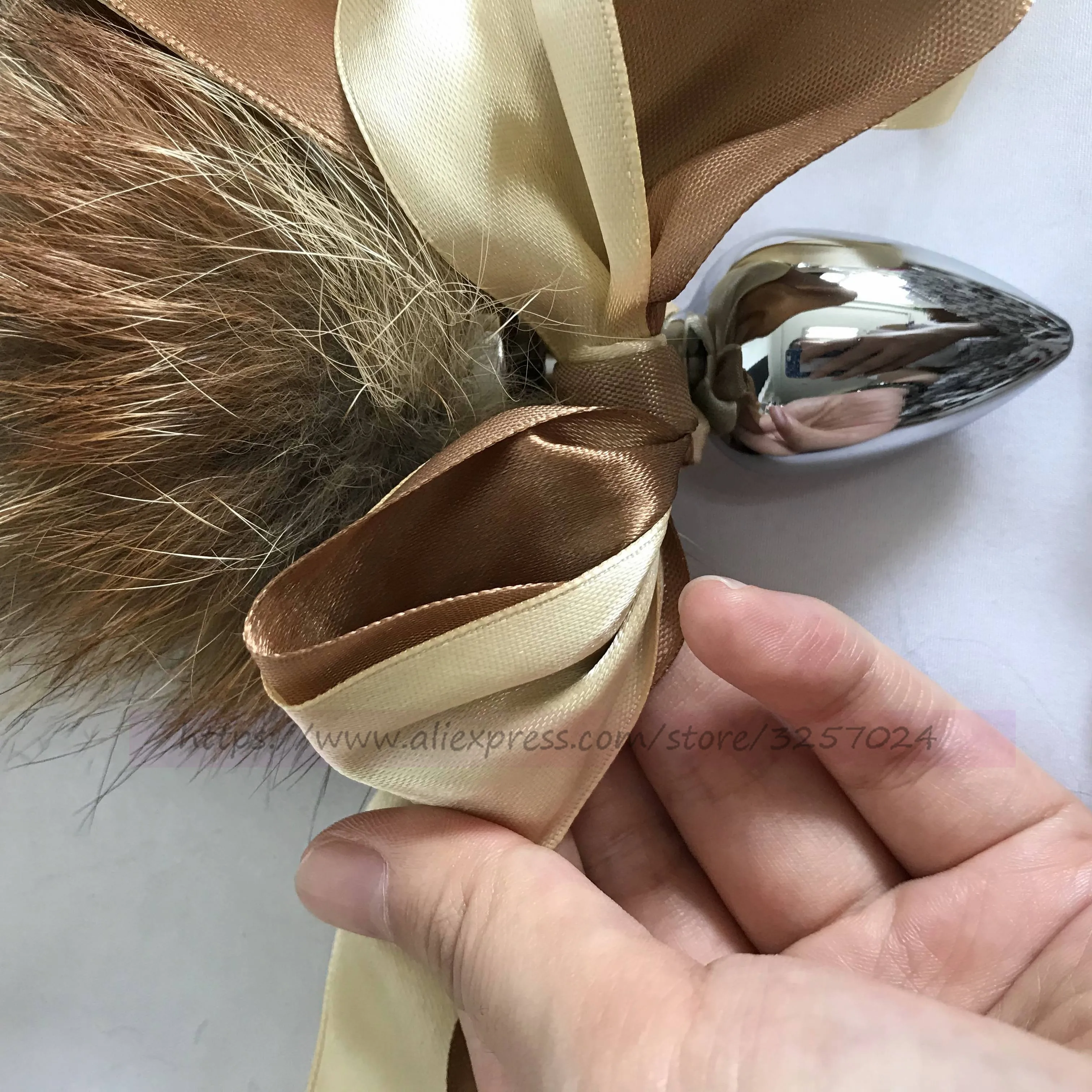 Magicfur Анальная пробка с хвостом из натуральной лисьего меха лентой интимные