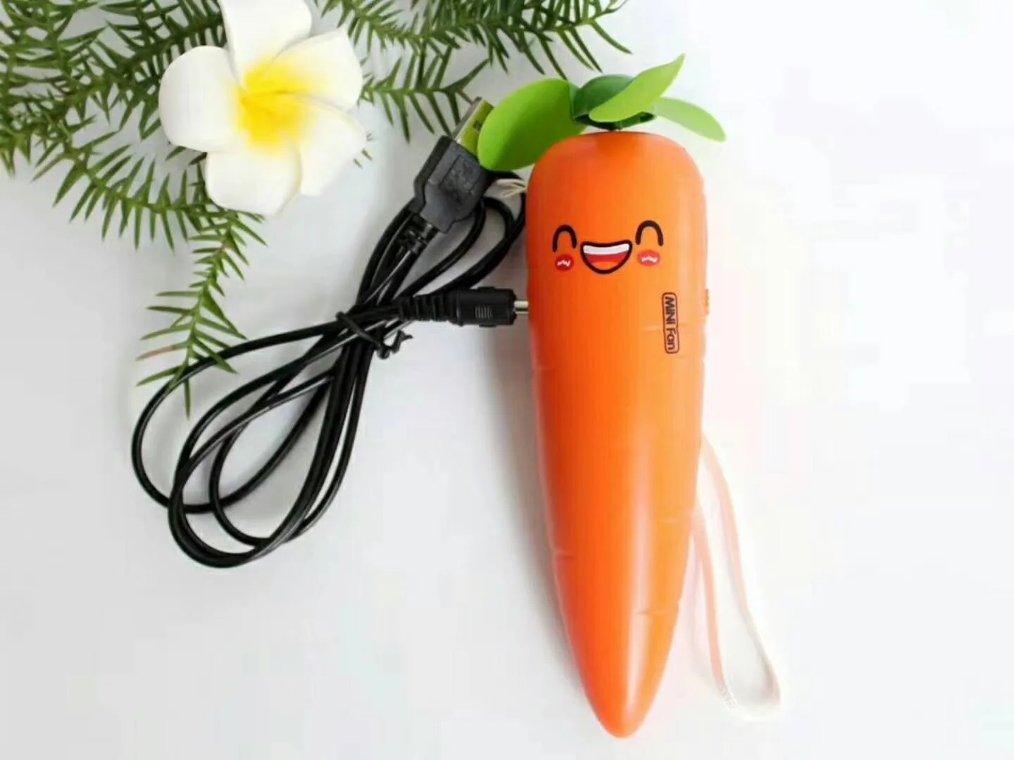 Мультфильм морковь вентилятор с usb зарядкой детская игрушка открытый портативный мини мягкие листья большой ветер мощность маленький вентилятор