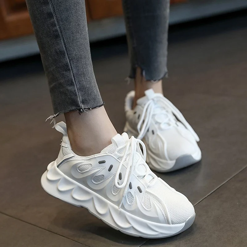 

Fashion Platform Sneakers Ultra Light Height Increasing Chunky Sports Volcano Bottom Leisure Sneakers Women's Vulcanize Shoes