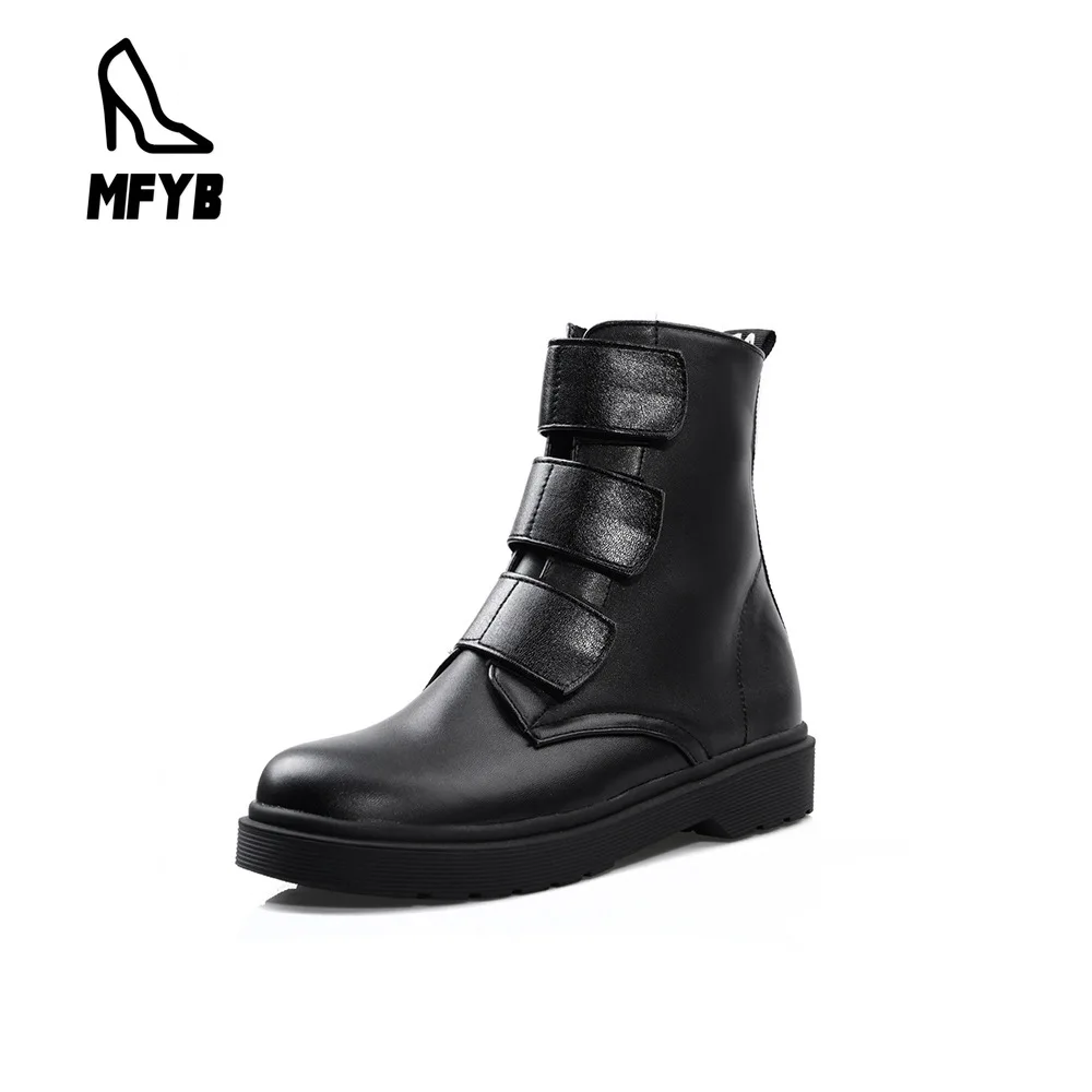 

MFYB Women's boots 2019 autumn and winter new school wind comfortable flat bottom protection large size 40-43 casual booties