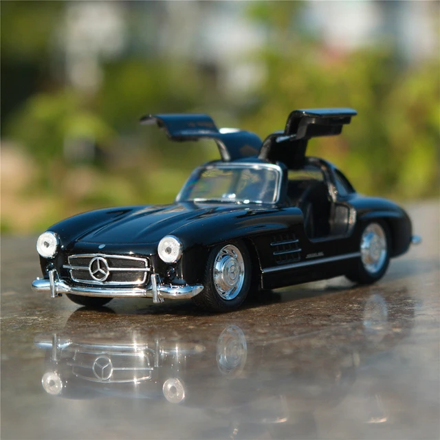 12-スケール1/36コレクションカーモデル,子供と大人のためのレトロな 