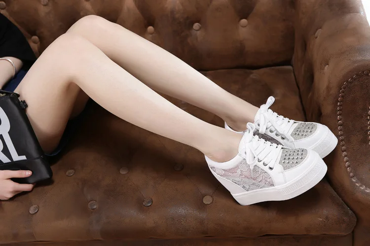 2022 Fashion Sneakers Women Platform Shoes Rhinestone Height Increasing Shoes Brand Sneakers Sweet Students Shoes YX2501