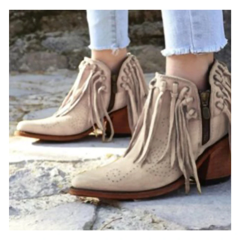 Женская прогулочная обувь; ковбойские ботинки с бахромой; женские замшевые ботинки на низком каблуке с круглым носком и бахромой; женские ботильоны на молнии; Botas Mujer - Цвет: Khaki
